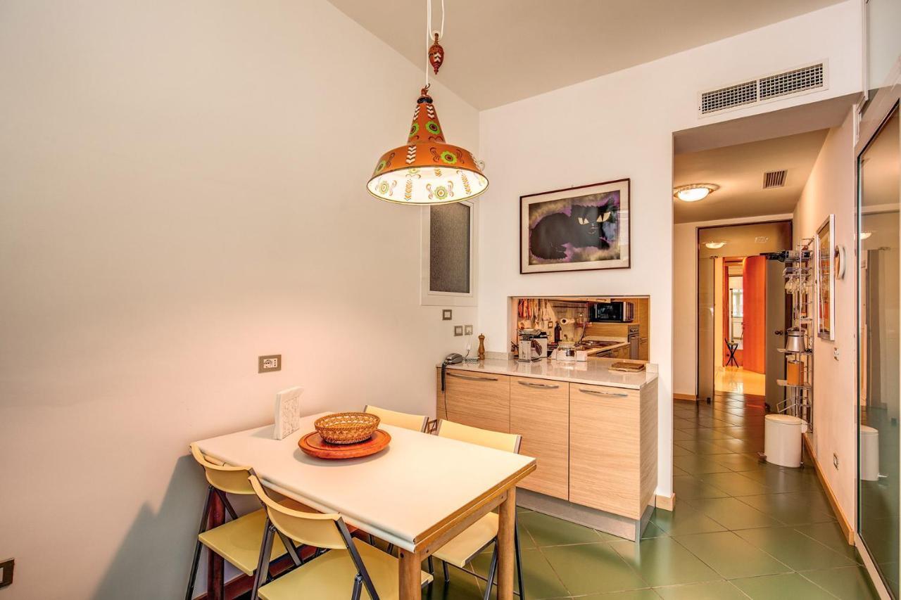 Terrazza Piccolomini: Elegant Apartment Stunning View Over Rome/St Peter'S Dome Экстерьер фото