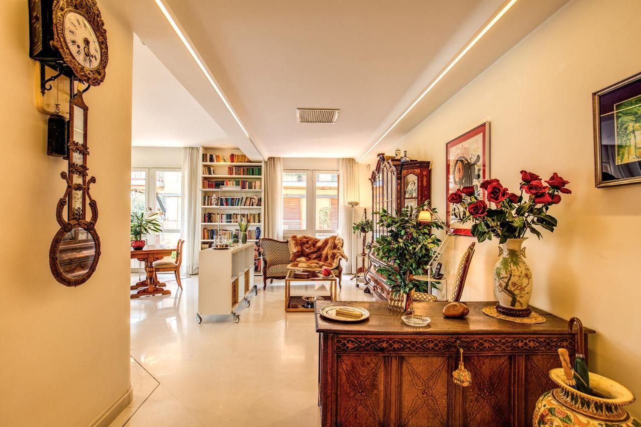 Terrazza Piccolomini: Elegant Apartment Stunning View Over Rome/St Peter'S Dome Экстерьер фото