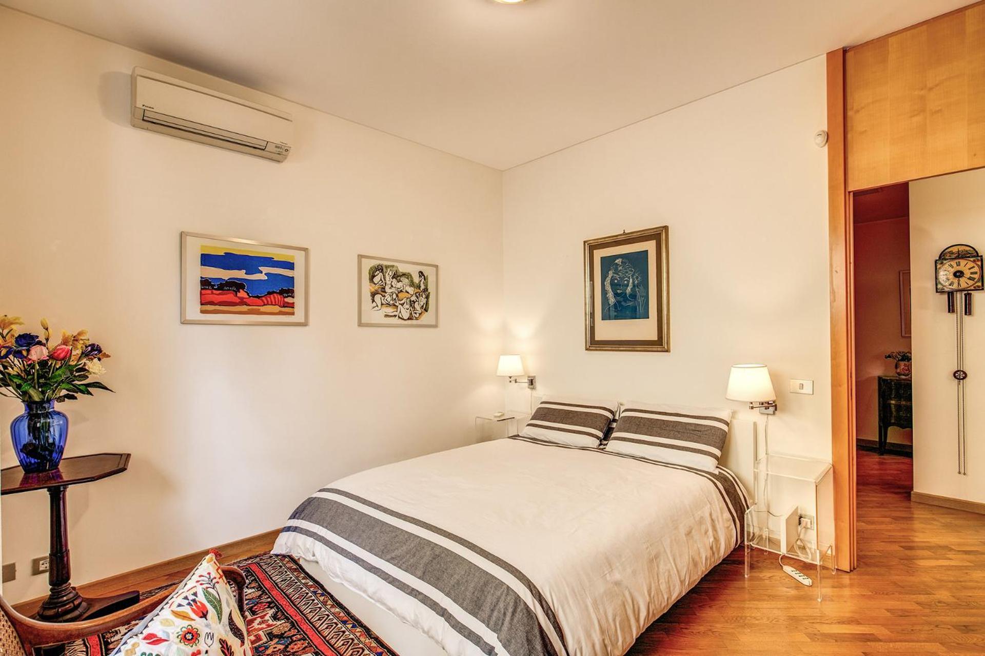 Terrazza Piccolomini: Elegant Apartment Stunning View Over Rome/St Peter'S Dome Экстерьер фото